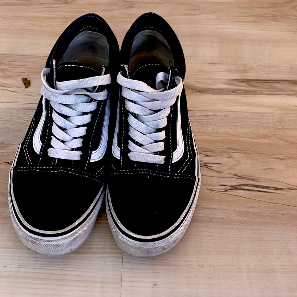 Black vans